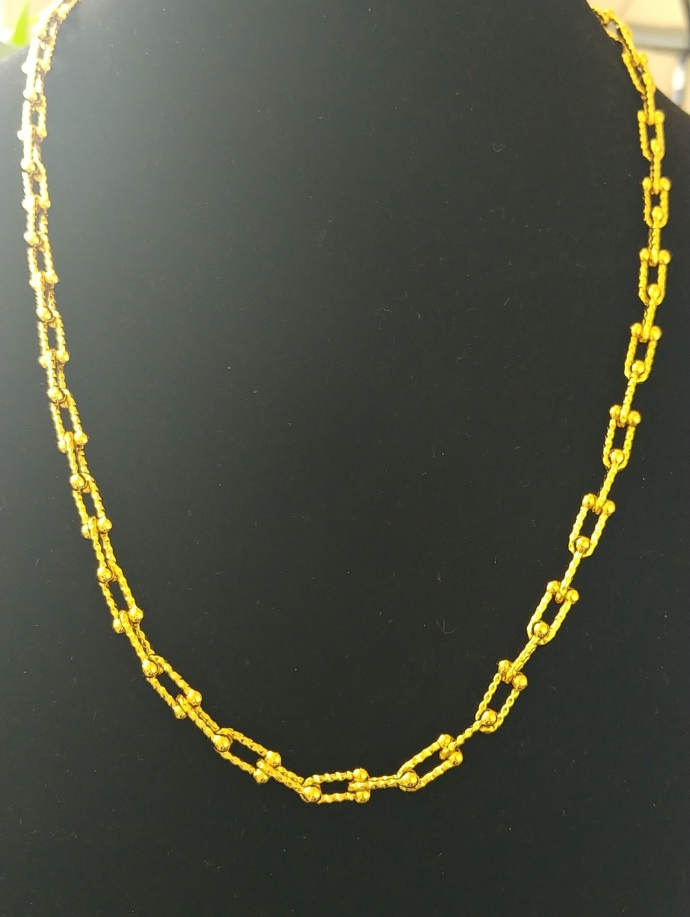 Gold U-Link Chain Necklace & Free Gift